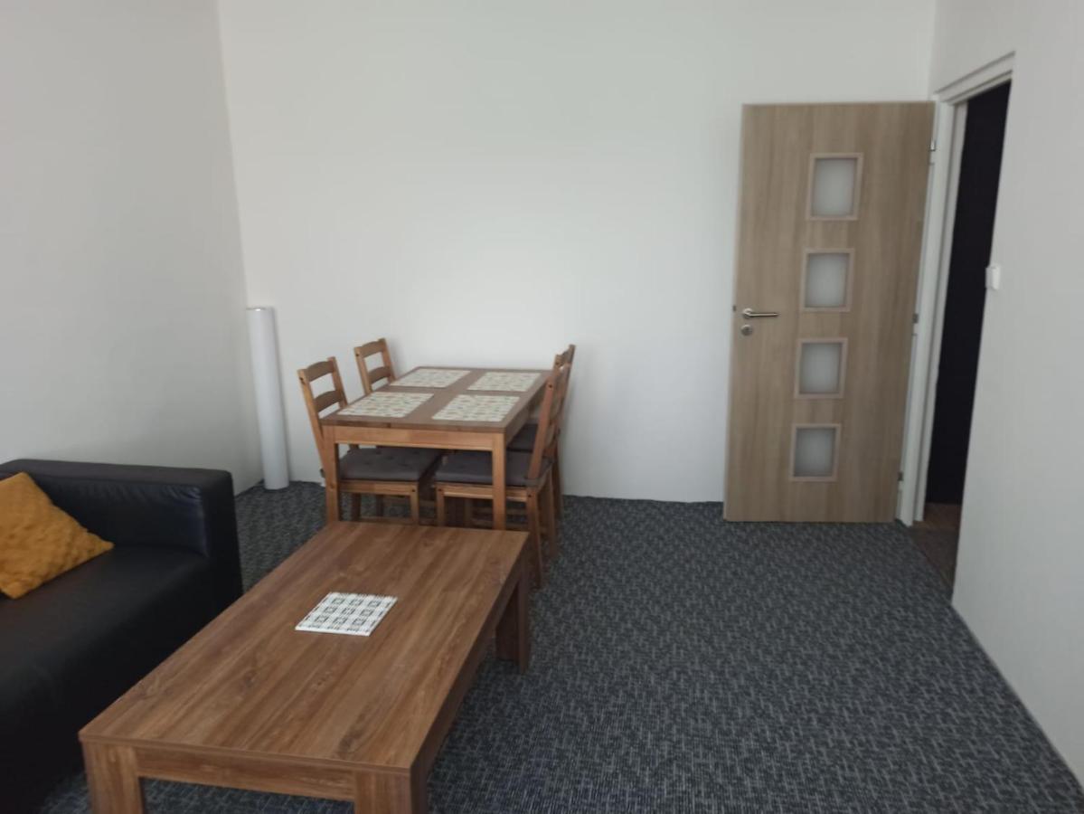 Apartman Kovarska U Klinovce Bagian luar foto